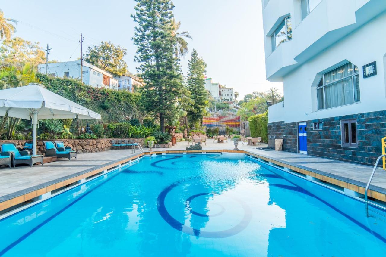 Luxurious Mount Abu Resorts With Swimming Pool